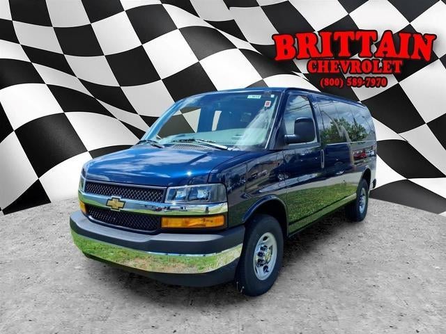 2026 Chevrolet Express Passenger 1LT