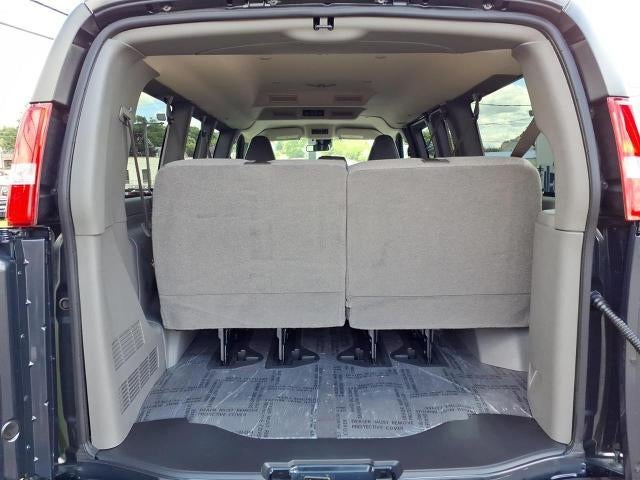 2026 Chevrolet Express Passenger 1LT