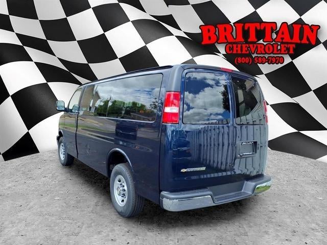 2026 Chevrolet Express Passenger 1LT