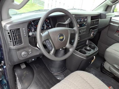 2026 Chevrolet Express Passenger 1LT
