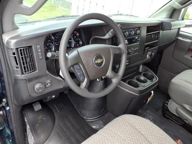 2026 Chevrolet Express Passenger 1LT