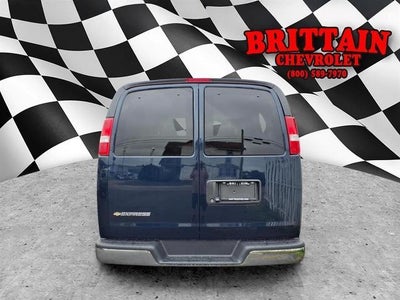 2026 Chevrolet Express Passenger LT