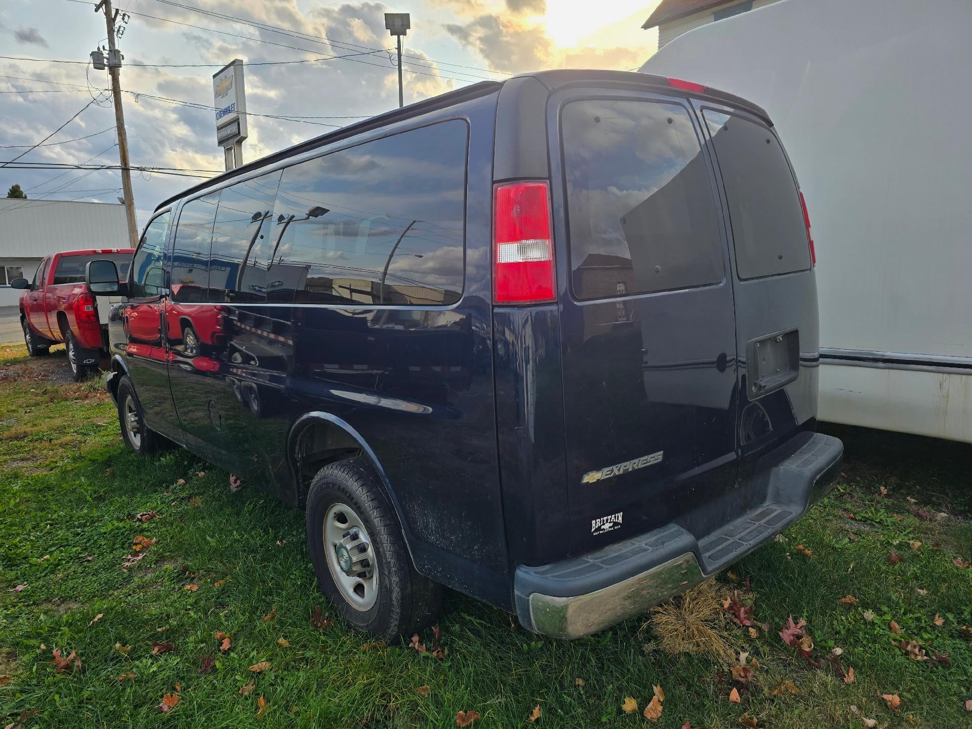 2019 Chevrolet Express Passenger 3500 LT
