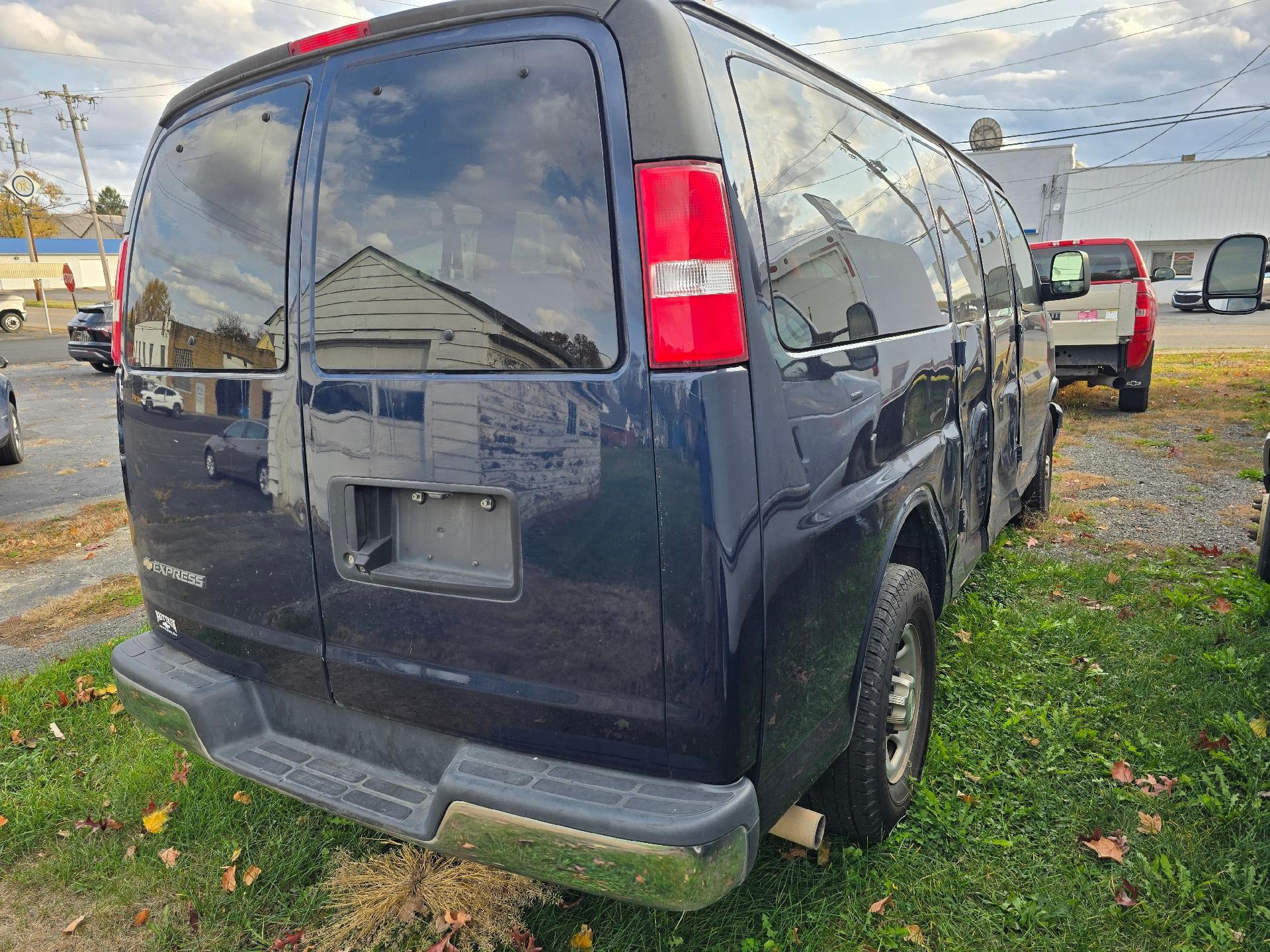 2019 Chevrolet Express Passenger 3500 LT