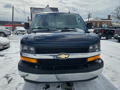 2020 Chevrolet Express Passenger 3500 1LT