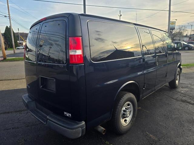 2020 Chevrolet Express Passenger 3500 1LT