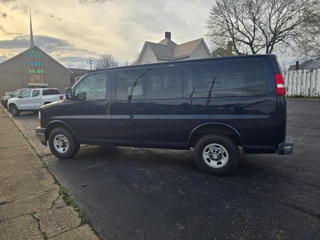 2020 Chevrolet Express Passenger 3500 1LT