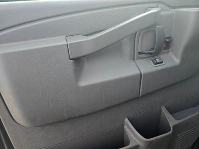 2020 Chevrolet Express Passenger 3500 1LT