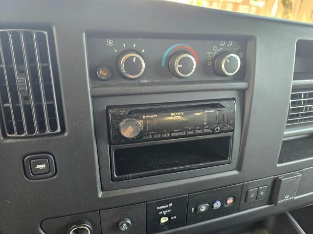 2019 Chevrolet Express Passenger 3500 LT