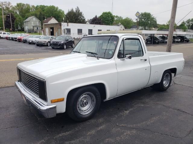 1986 Chevrolet Pickup Base