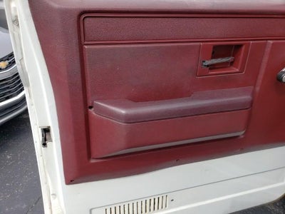 1986 Chevrolet Pickup Base