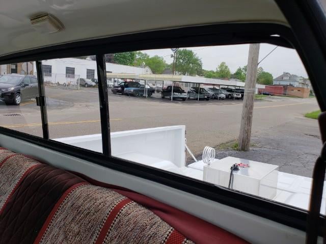 1986 Chevrolet Pickup Base