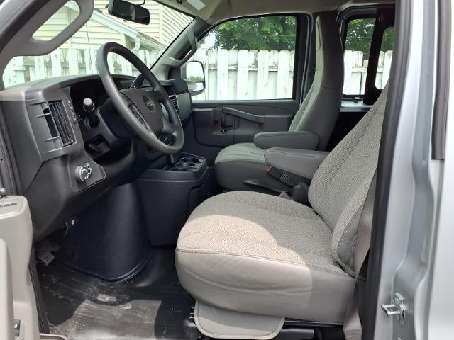 2025 Chevrolet Express Cargo Base
