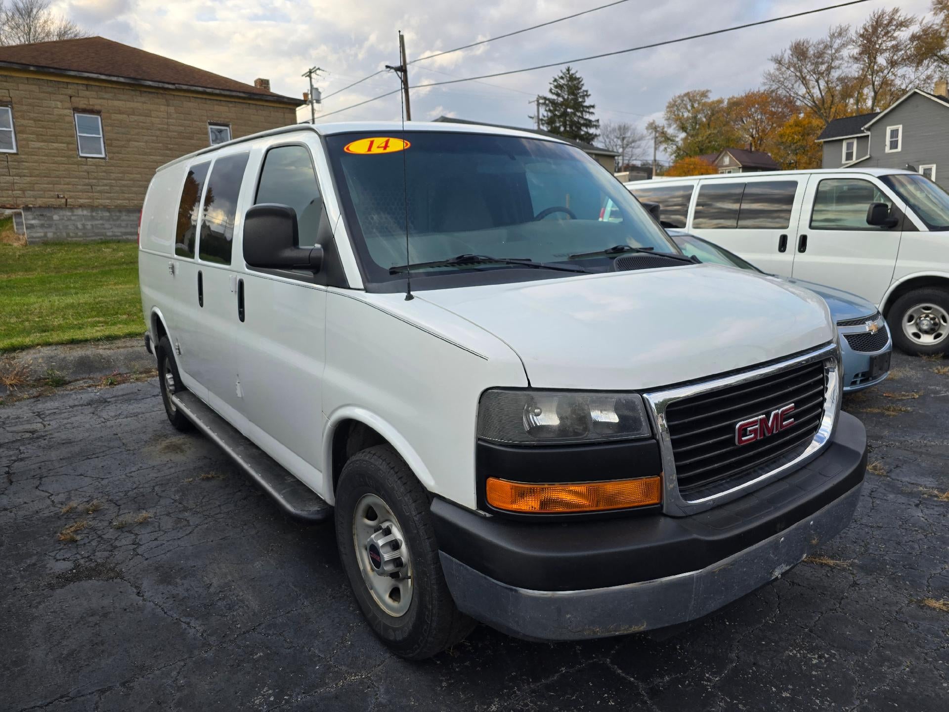 2014 GMC Savana Cargo 2500 Base