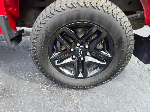 2022 Chevrolet Silverado 1500 Custom Trail Boss