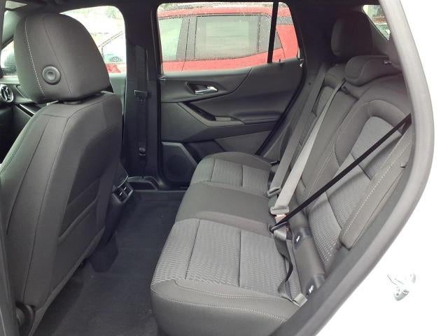 2027 Chevrolet Equinox LT - Photo 6